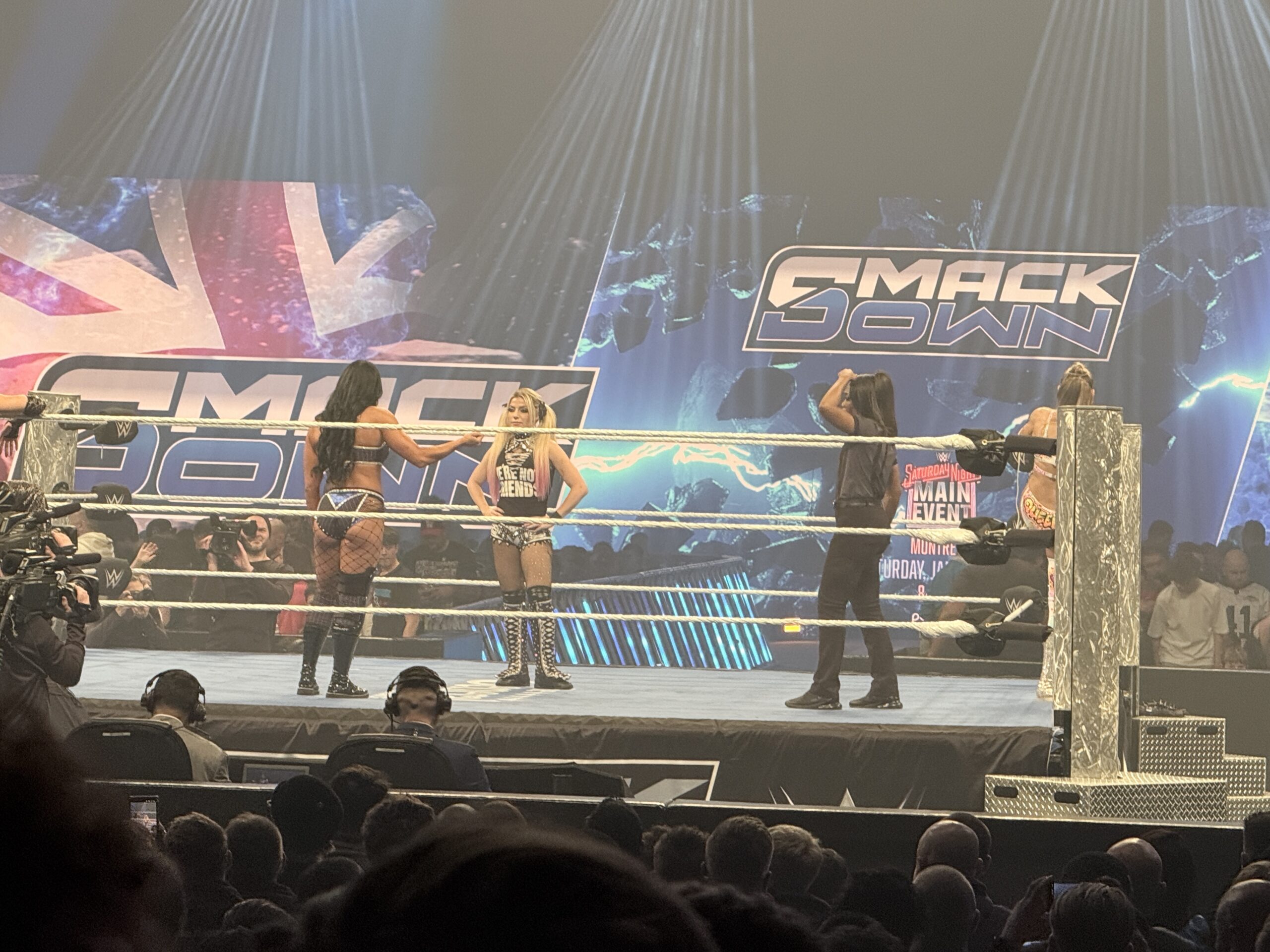 WWE Friday Night Smackdown at Wembely Arena 16th Janaury 2026 11 scaled WWE Friday Night Smackdown at Wembely Arena 16th Janaury 2026 11 scaled